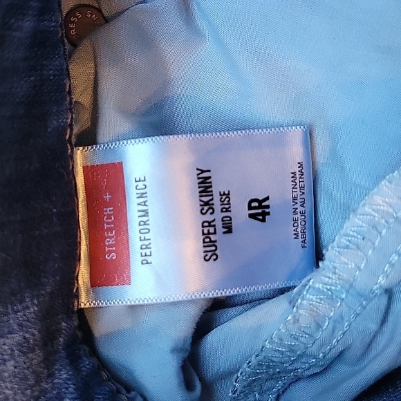 Express Super Skinny Performance Jeans Size 4R - EUC - Picture 3 of 3